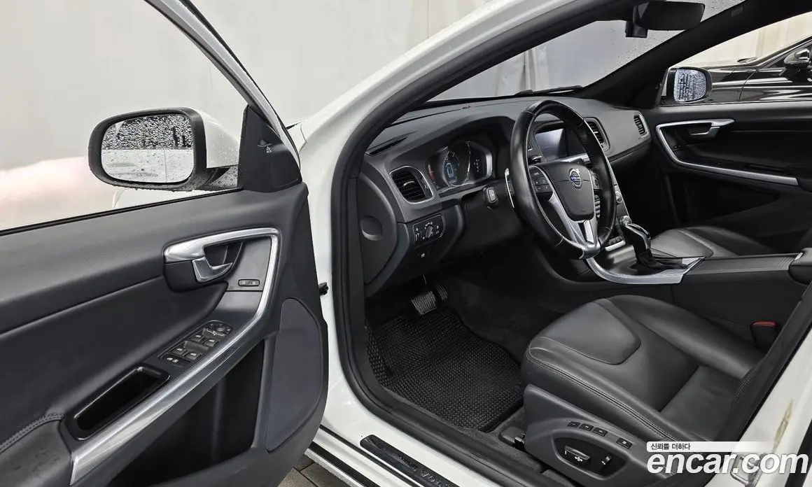 Volvo S60 2015 2.0 автомат (гидро), фото 10