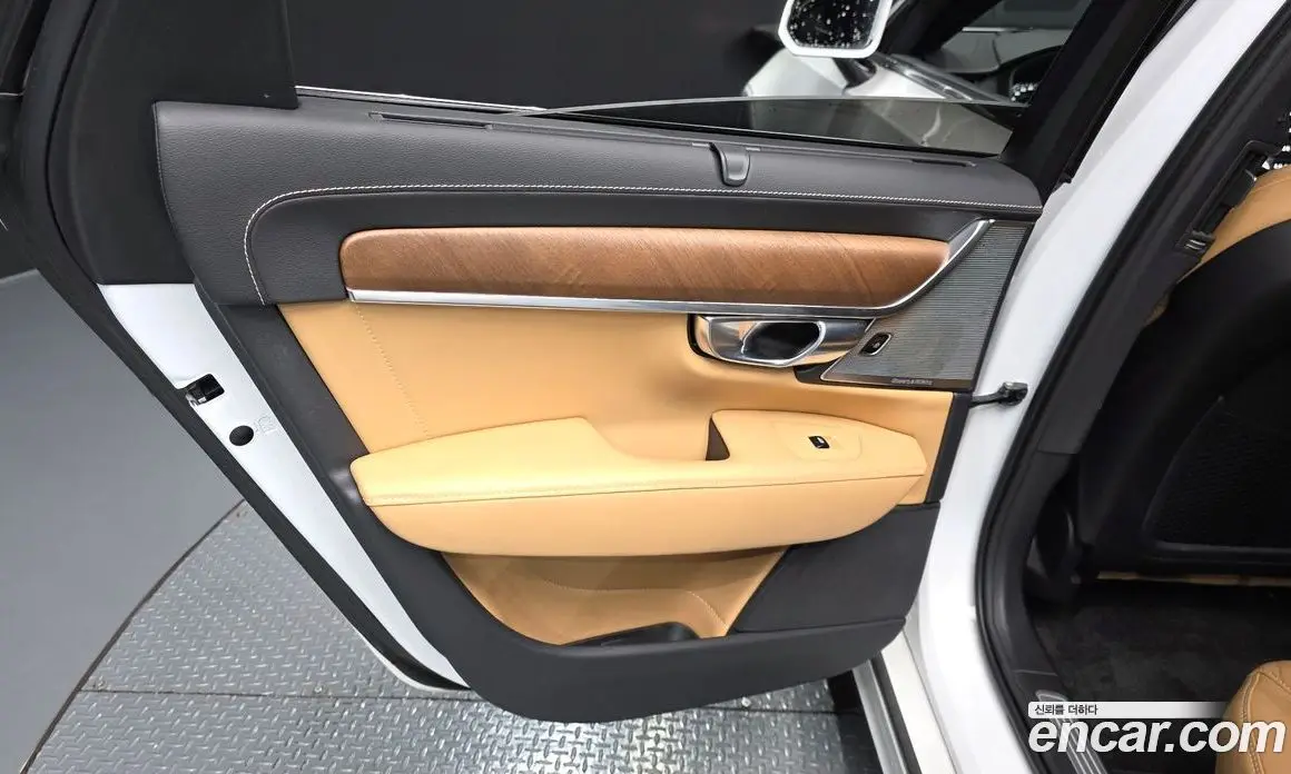 Volvo S90 2020 2.0 автомат (гидро), фото 15