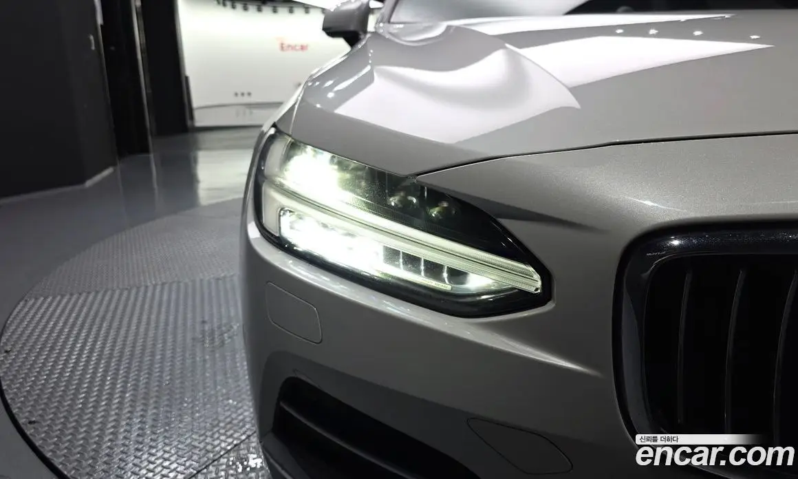 Volvo S90 2020 2.0 автомат (гидро), фото 8