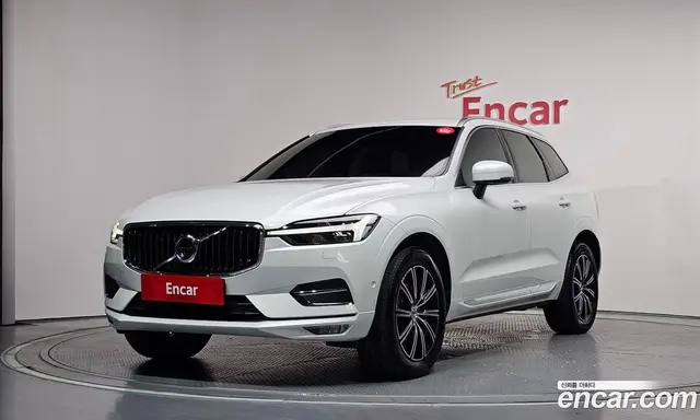 Volvo XC60 2021 2.0 автомат (гидро), миниатюра 1