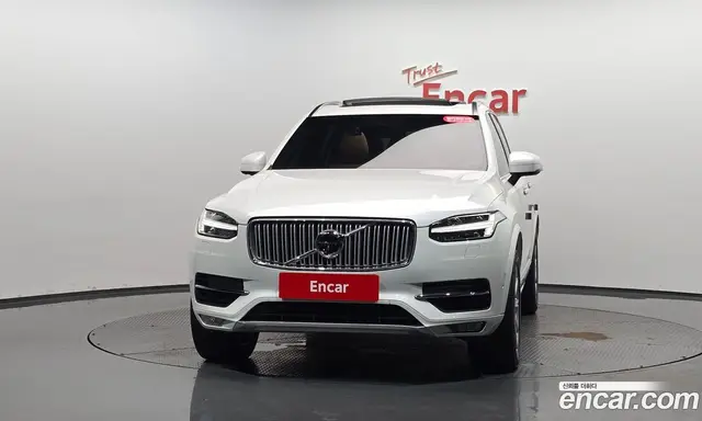 Volvo XC90 2019 2.0 автомат (гидро), миниатюра 2