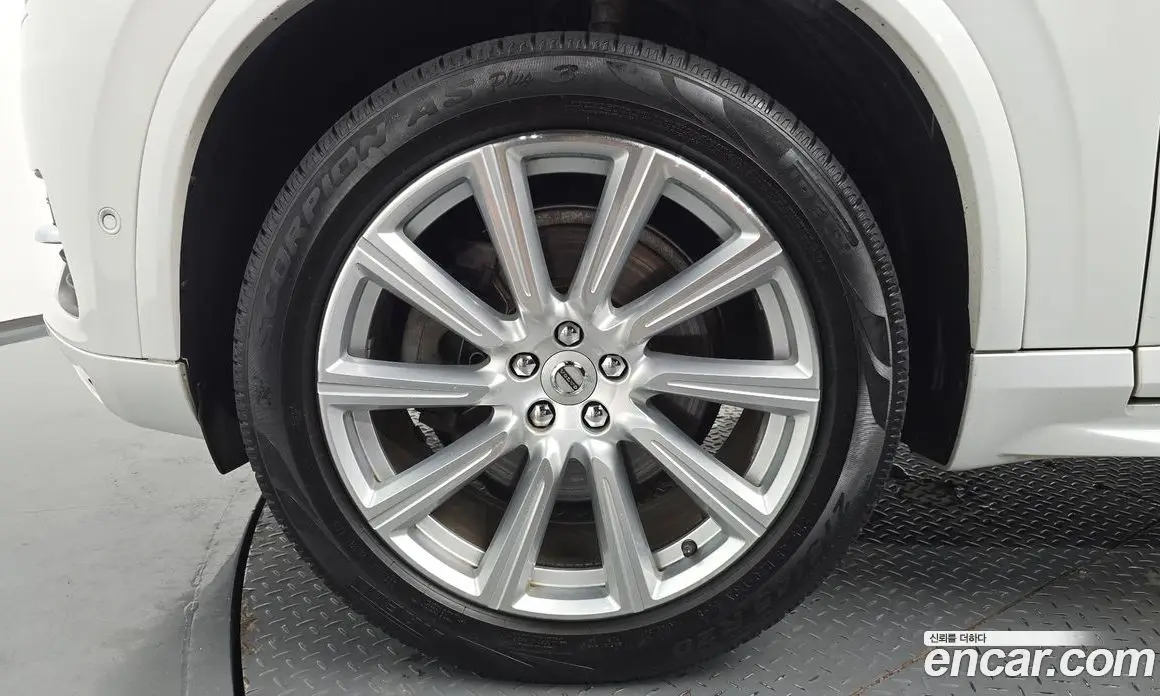 Volvo XC90 2019 2.0 автомат (гидро), фото 4
