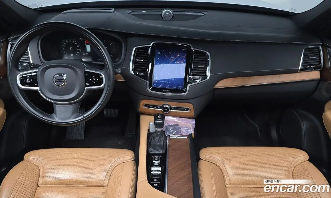 Volvo XC90 2019 2.0 автомат (гидро), фото 9