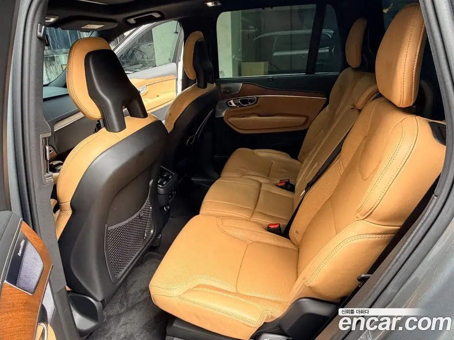 Volvo XC90 2019 2.0 автомат (гидро), фото 12
