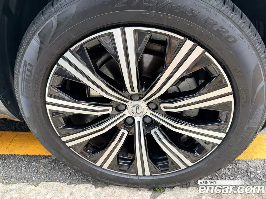 Volvo XC90 2019 2.0 автомат (гидро), фото 5