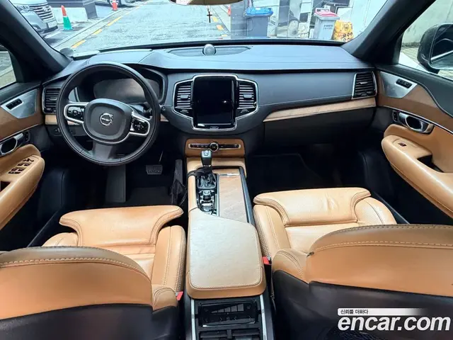 Volvo XC90 2019 2.0 автомат (гидро), миниатюра 7