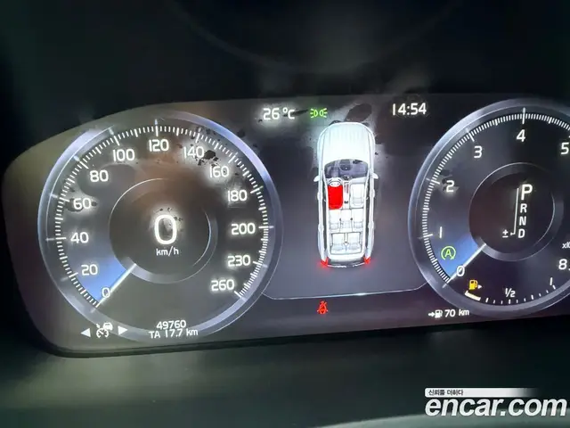 Volvo XC90 2019 2.0 автомат (гидро), миниатюра 8