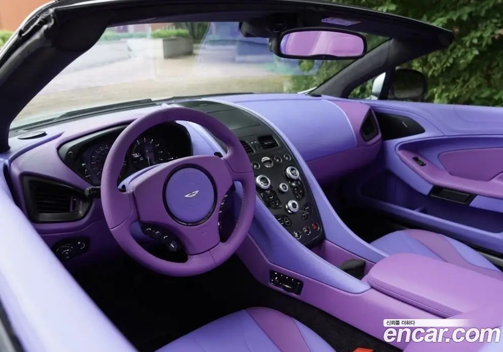 Aston Martin Vanquish 2015 5.9 автомат (гидро), фото 18