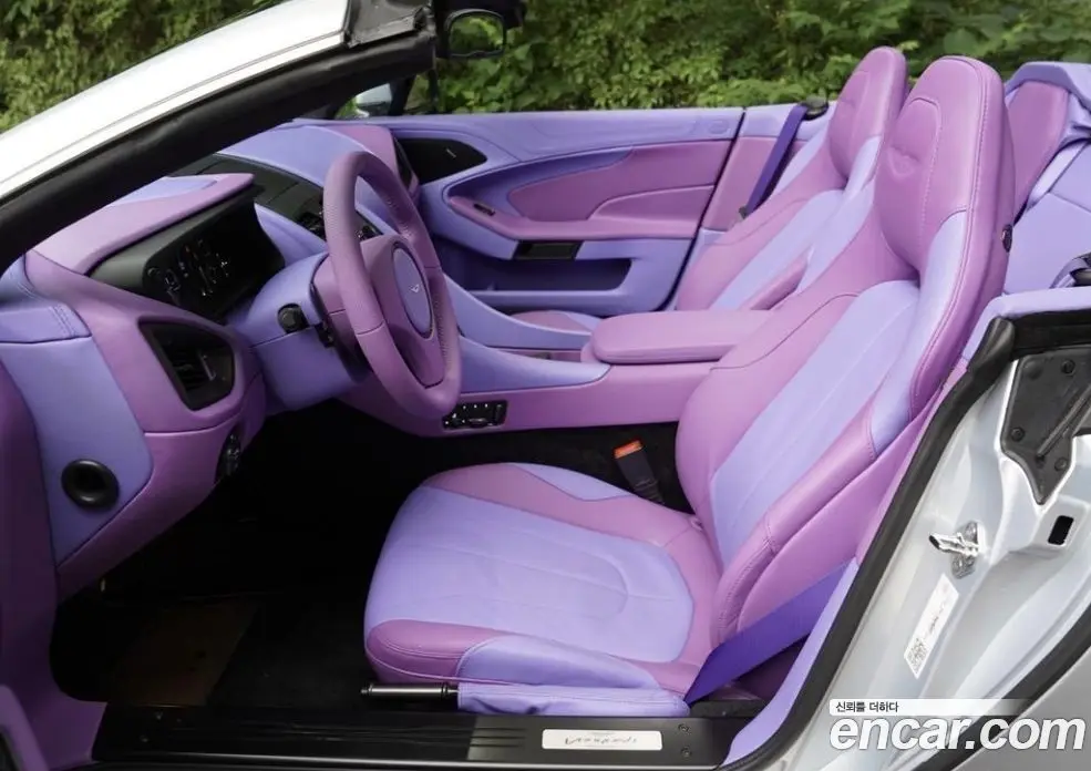 Aston Martin Vanquish 2015 5.9 автомат (гидро), фото 19