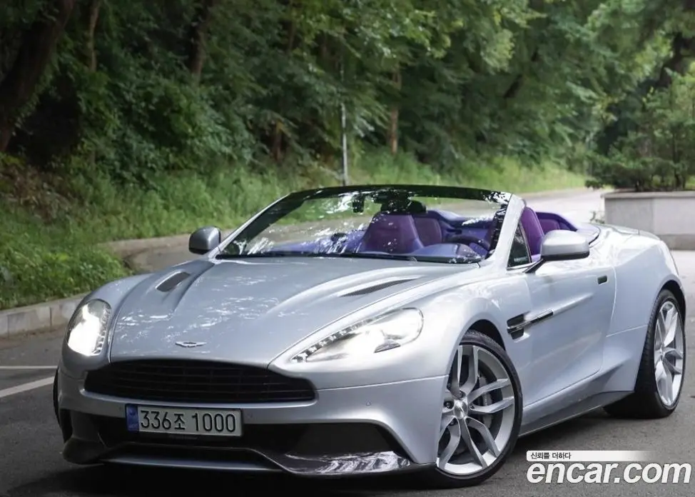 Aston Martin Vanquish 2015 5.9 автомат (гидро), фото 3