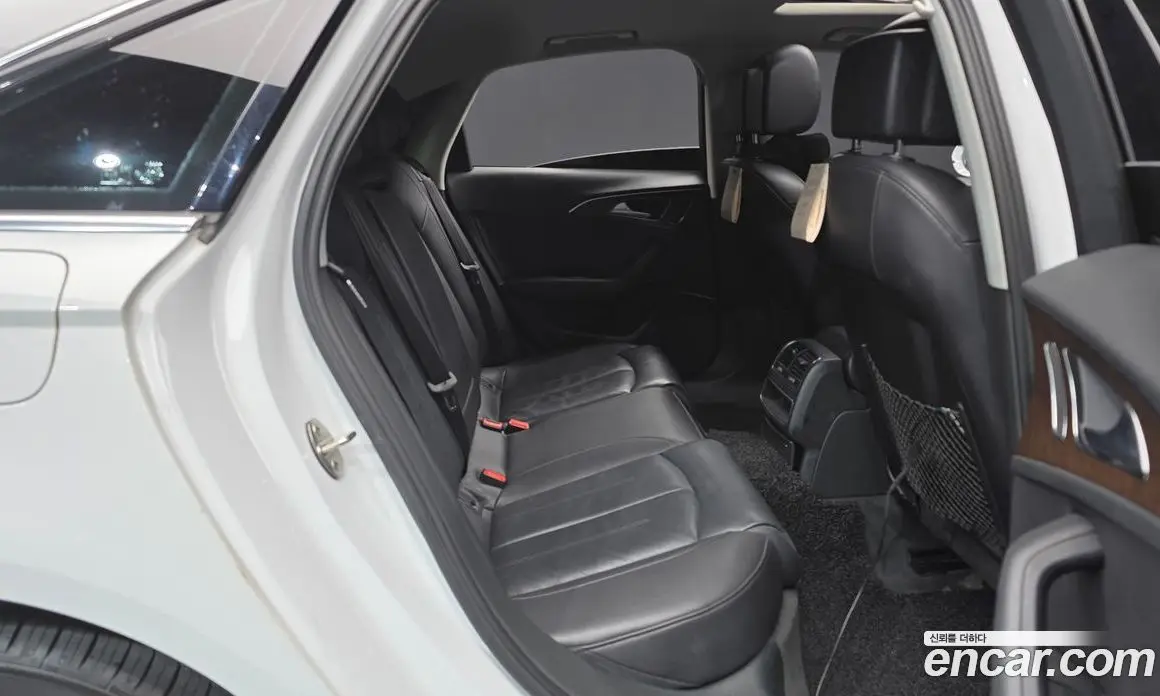 Audi A6 2016 2.0 автомат (гидро), фото 11