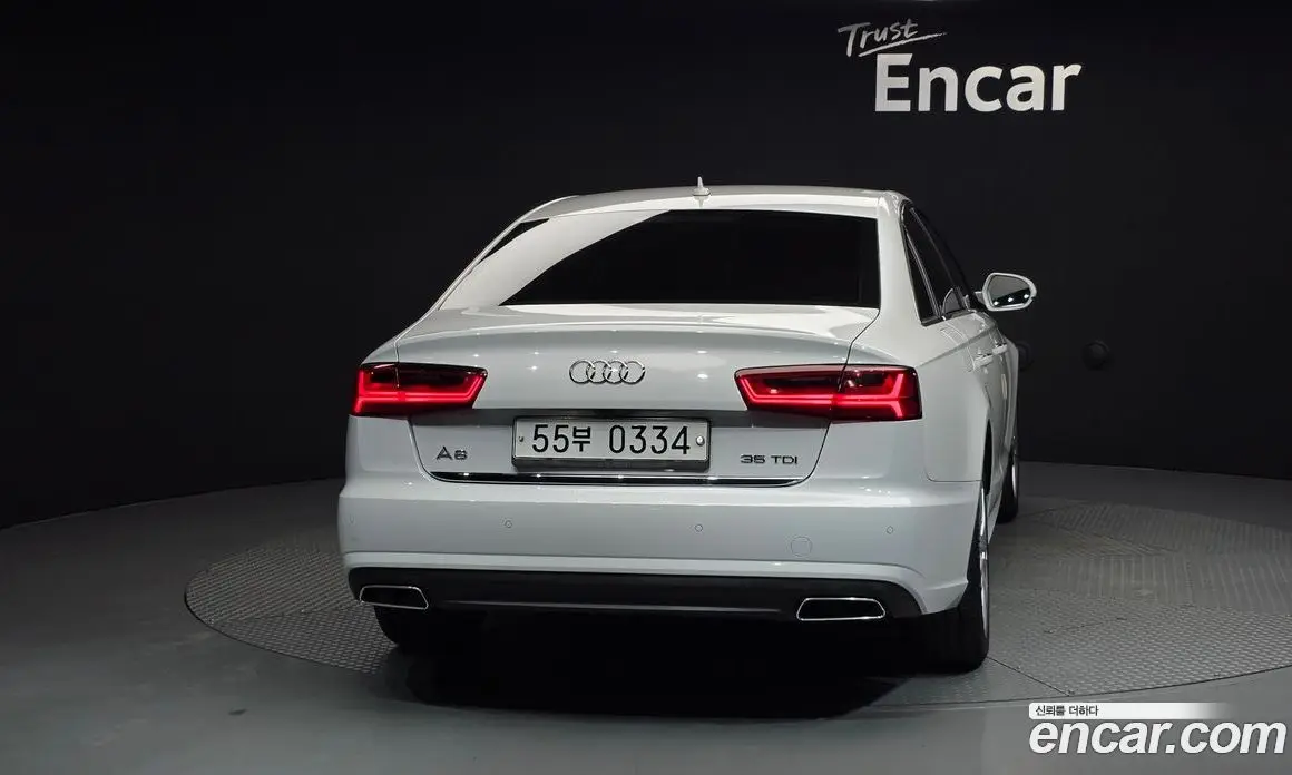 Audi A6 2016 2.0 автомат (гидро), фото 4