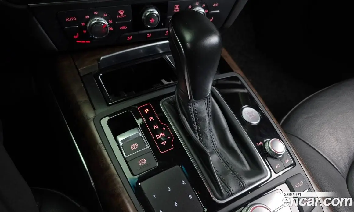 Audi A6 2016 2.0 автомат (гидро), фото 9