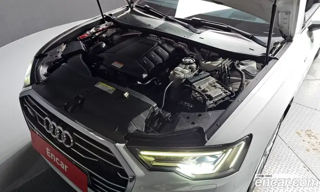 Audi A6 2019 2.0 автомат (гидро), миниатюра 5