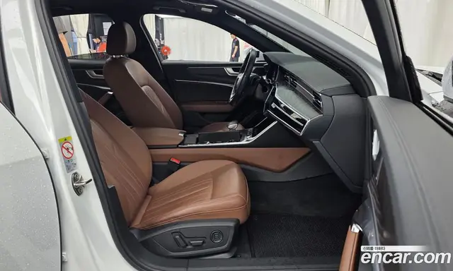 Audi A6 2020 2.0 автомат (гидро), миниатюра 11