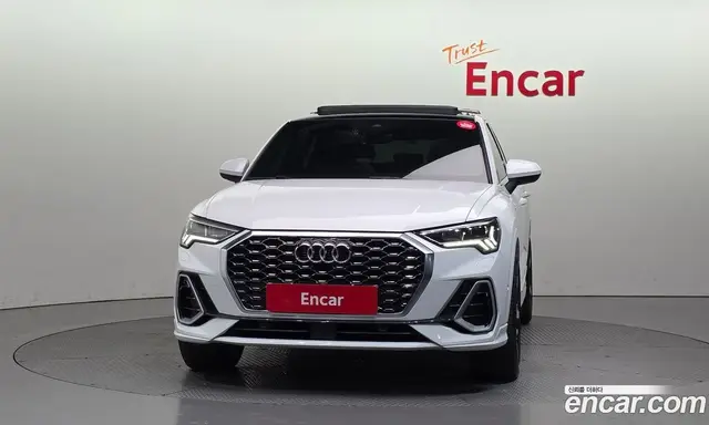 Audi Q3 2022 2.0 автомат (гидро), миниатюра 3