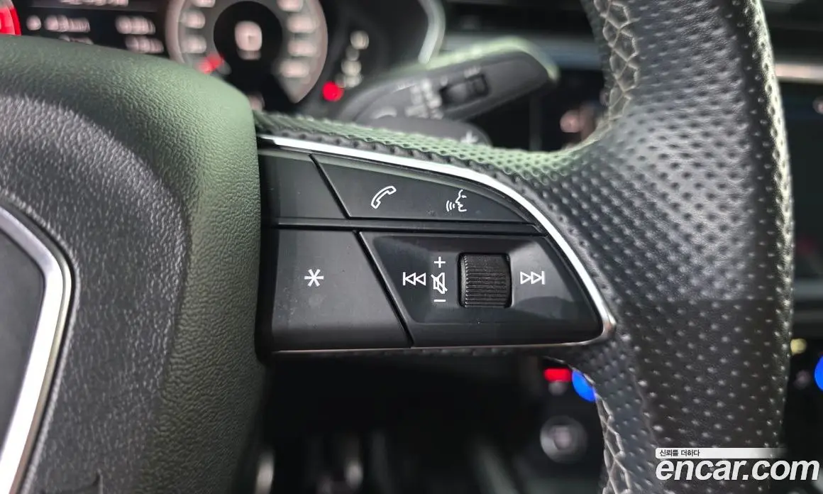 Audi Q3 2022 2.0 автомат (гидро), фото 33
