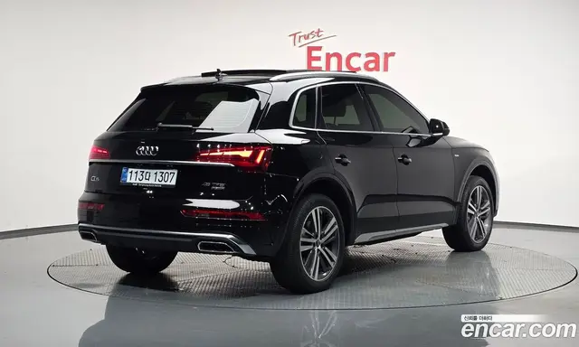 Audi Q5 2021 2.0 автомат (гидро), миниатюра 2 Audi Q5 2021 2.0 автомат (гидро), миниатюра 2