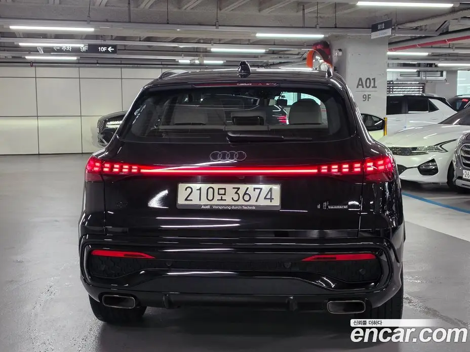 Audi Q5 2025 2.0 автомат (гидро), фото 4