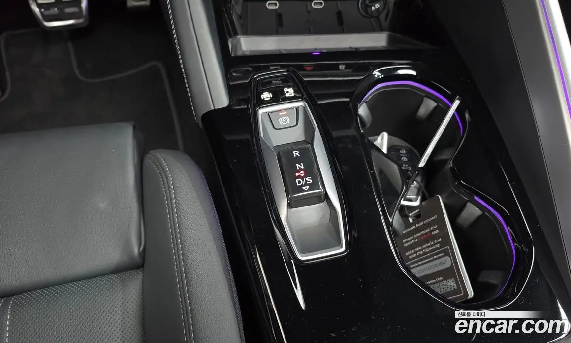 Audi Q5 2025 2.0 автомат (гидро), фото 12