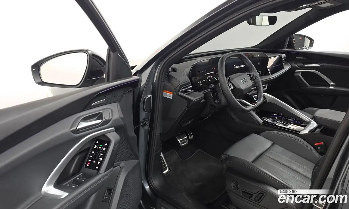 Audi Q5 2025 2.0 автомат (гидро), фото 13