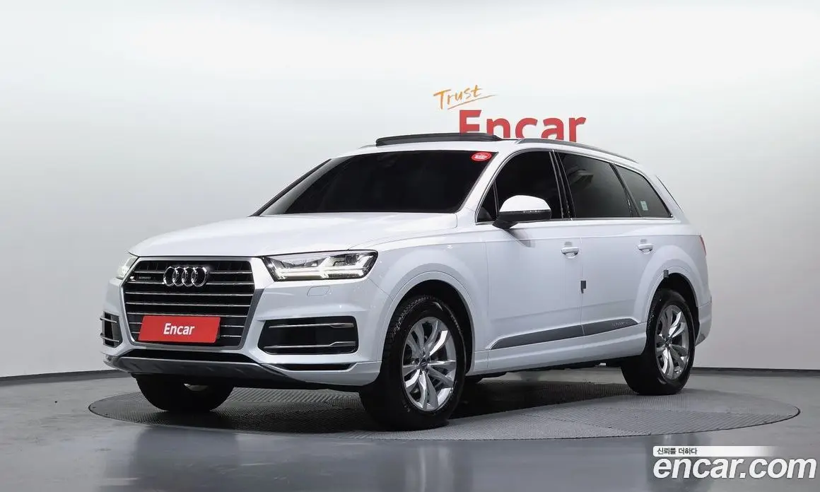 Audi Q7 2019 2.0 автомат (гидро), фото 1 Audi Q7 2019 2.0 автомат (гидро), фото 1