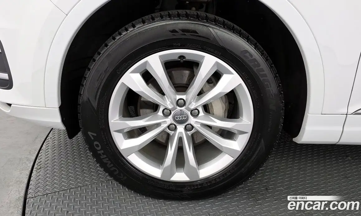 Audi Q7 2019 2.0 автомат (гидро), фото 5 Audi Q7 2019 2.0 автомат (гидро), фото 5