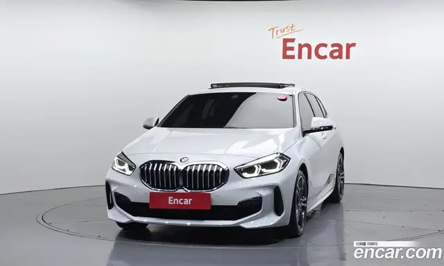 BMW 1 серия 2023 2.0 автомат (гидро), миниатюра 3