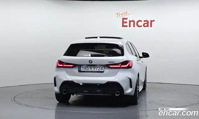 BMW 1 серия 2023 2.0 автомат (гидро), миниатюра 4