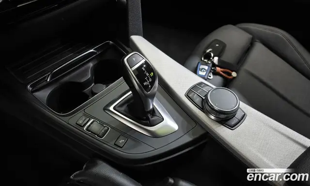 BMW 3 серия 2017 2.0 автомат (гидро), миниатюра 11