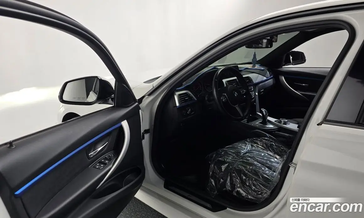 BMW 3 серия 2017 2.0 автомат (гидро), фото 12