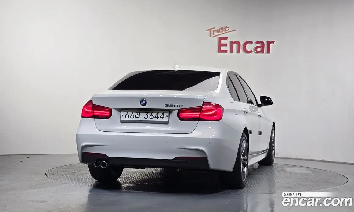 BMW 3 серия 2017 2.0 автомат (гидро), фото 3