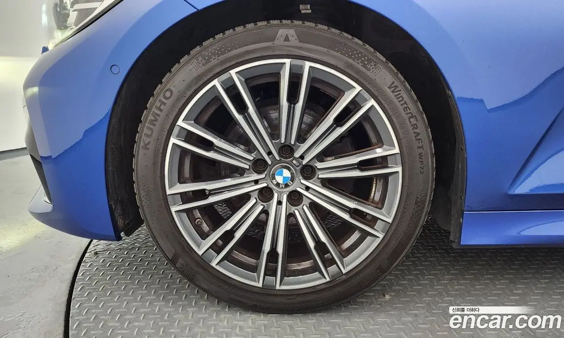 BMW 3 серия 2021 2.0 автомат (гидро), фото 5