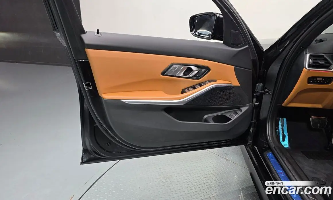 BMW 3 серия 2023 2.0 автомат (гидро), фото 14