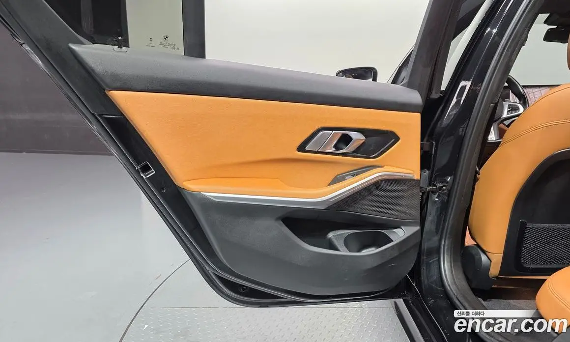 BMW 3 серия 2023 2.0 автомат (гидро), фото 15