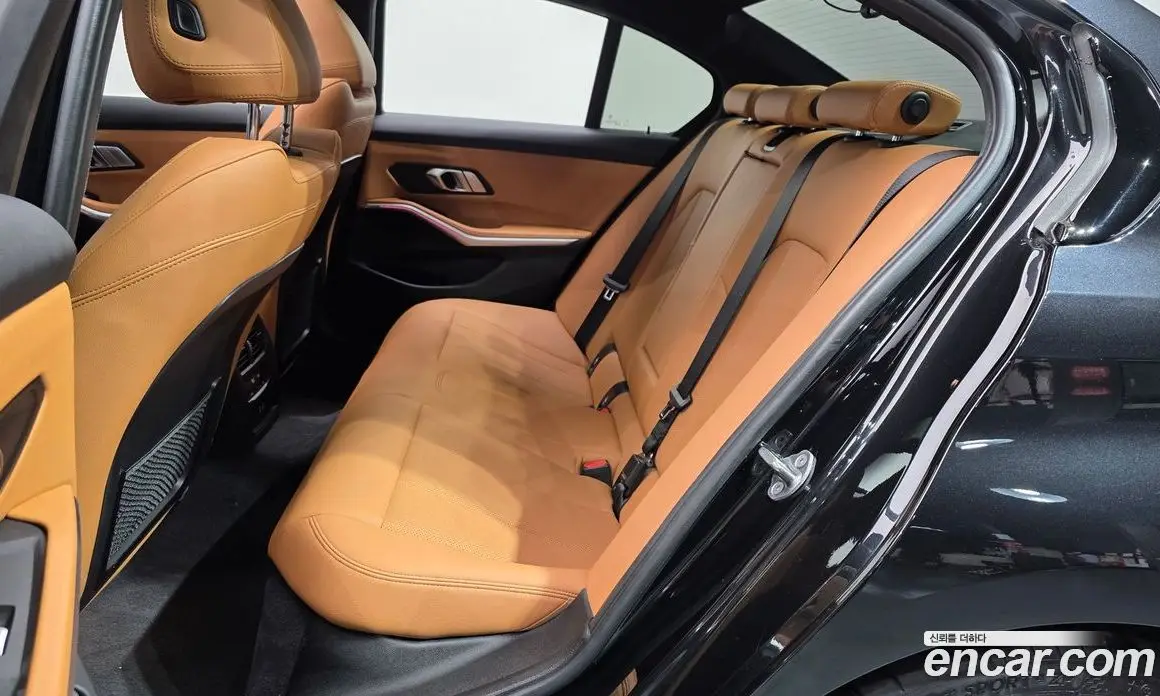 BMW 3 серия 2023 2.0 автомат (гидро), фото 17