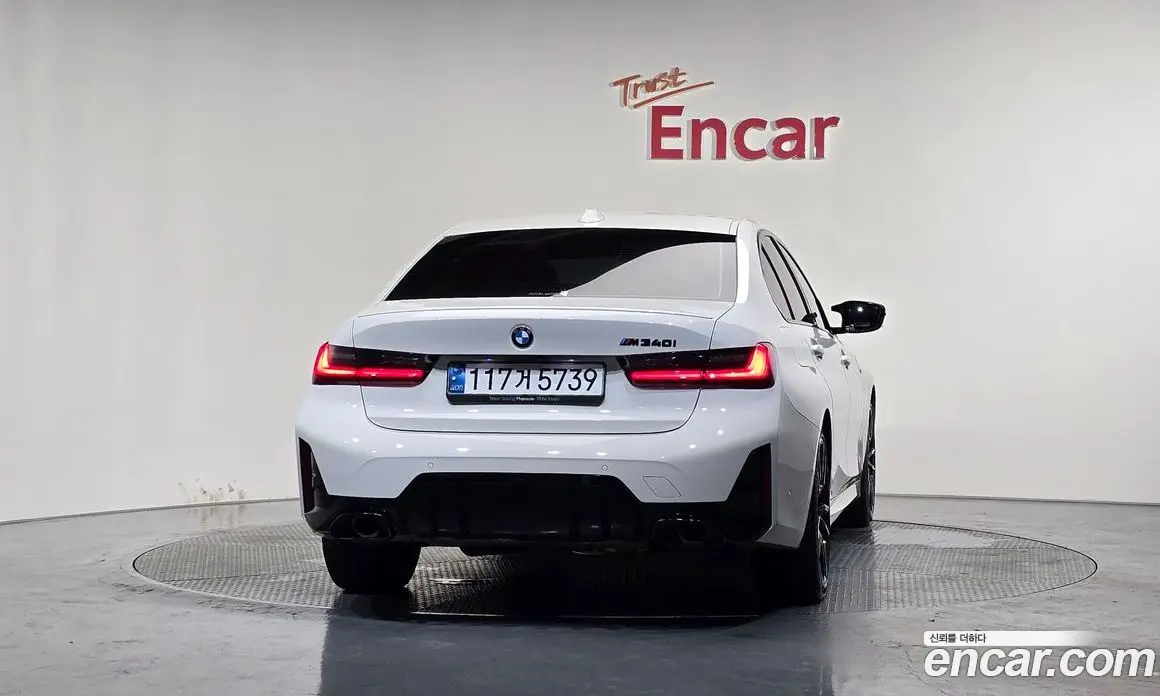 BMW 3 серия 2024 3.0 автомат (гидро), фото 4
