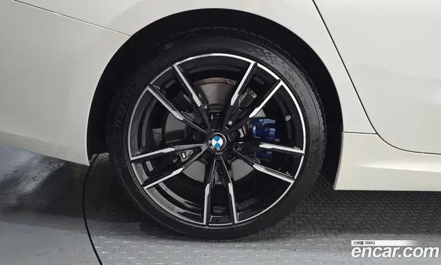 BMW 3 серия 2024 3.0 автомат (гидро), миниатюра 5