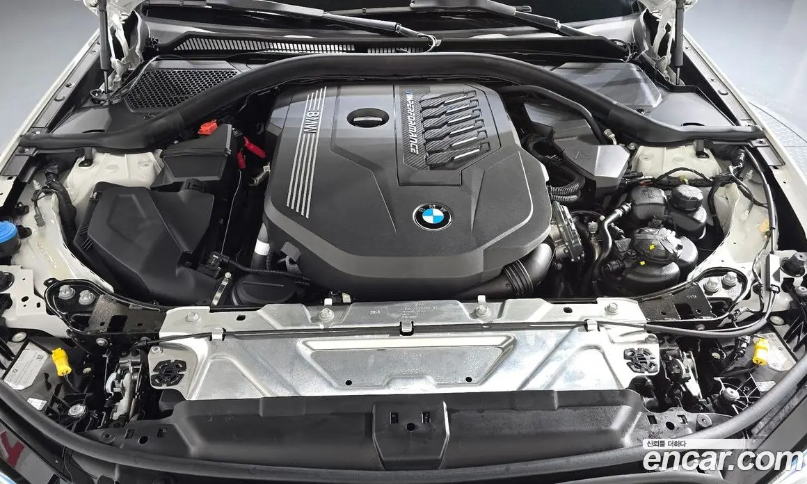 BMW 3 серия 2024 3.0 автомат (гидро), фото 6