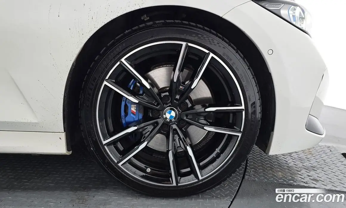 BMW 3 серия 2024 3.0 автомат (гидро), фото 7