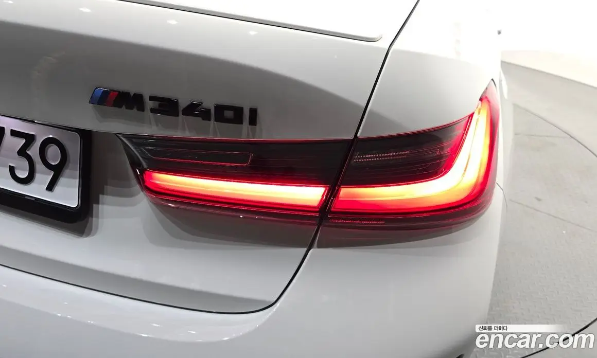 BMW 3 серия 2024 3.0 автомат (гидро), фото 9