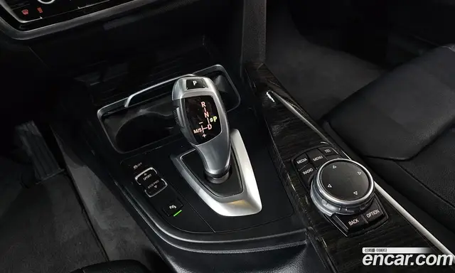 BMW 4 серия 2016 2.0 автомат (гидро), миниатюра 9