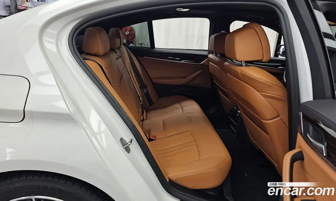BMW 5 серия 2021 2.0 автомат (гидро), фото 17