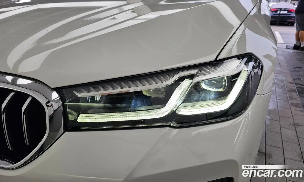 BMW 5 серия 2021 2.0 автомат (гидро), фото 8