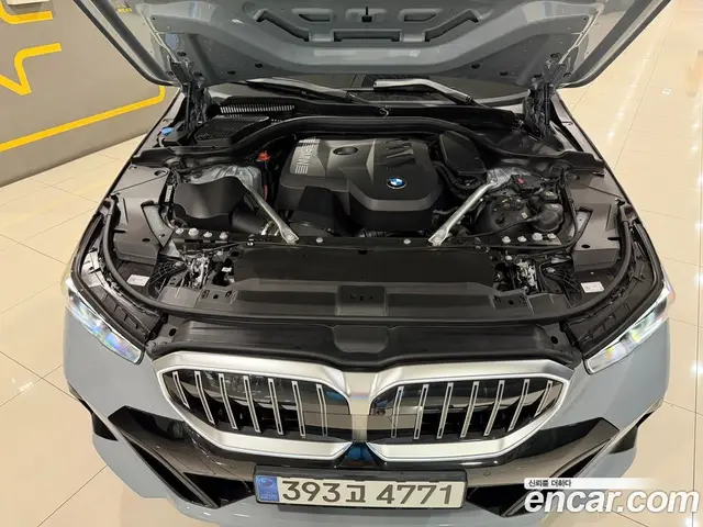 BMW 5 серия 2024 2.0 автомат (гидро), миниатюра 6