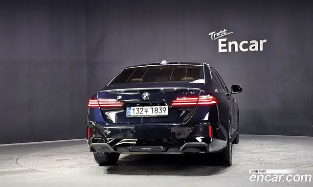 BMW 5 серия 2024 2.0 автомат (гидро), миниатюра 4