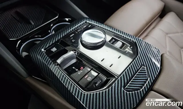 BMW 5 серия 2024 2.0 автомат (гидро), миниатюра 9