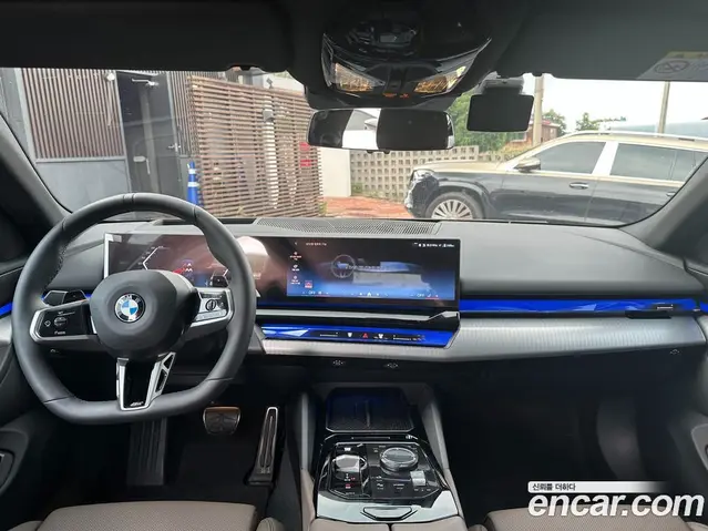 BMW 5 серия 2025 2.0 автомат (гидро), миниатюра 6