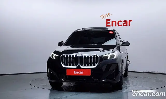 BMW X1 2025 2.0 автомат (гидро), миниатюра 3