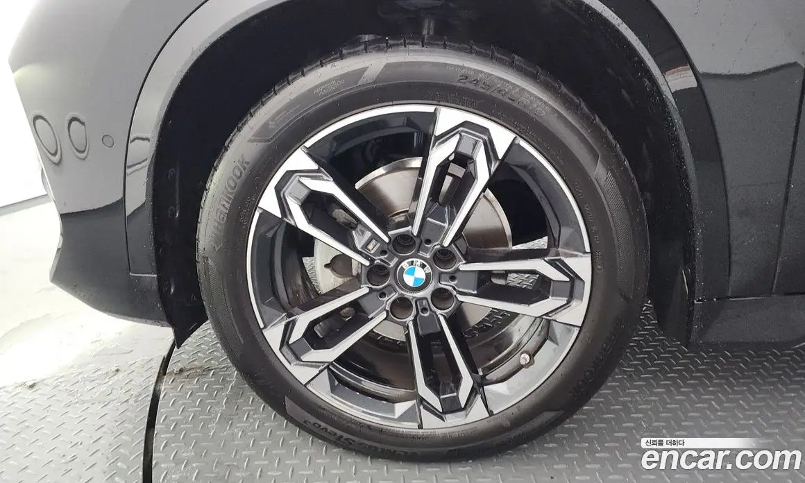 BMW X1 2025 2.0 автомат (гидро), фото 5